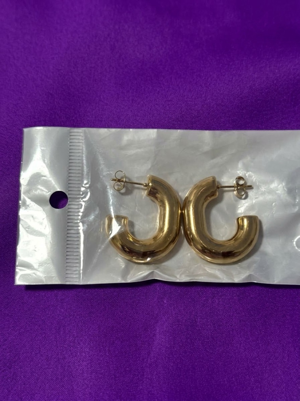 Gold Chunky Hoop Earrings - Classic Women’s Jewelry